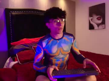 Thommy_clarks, 19 years old, dance in oil #twink #lovense #new #feets #young [133 tokens remaining], webcam photo