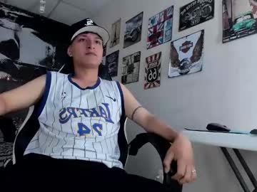 thxmm_ - Live Male Cam – Free Gay Cam Show