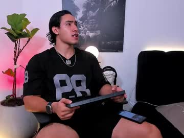 Tian_brooks, 21 years old, WELCOME TO MY ROOM, LET'S ENJOY AND TALK... #muscle #cum #latino #lovense #18, webcam photo