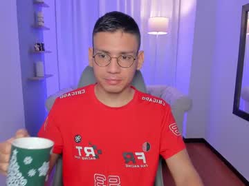 timothy_jones1 - Live Male Cam – Free Gay Cam Show