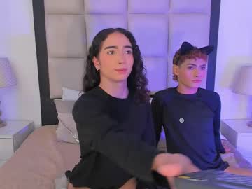 Tiny_thomm, 22 years old, FUCK MY FACE AND LET ME CUM AT GOAL, LETS CHILL  <33 - Goal is : CUM #femboy #smallcock #18 #skinny #bigass, webcam photo