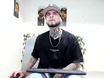 Tokio_master, 23 years old, #alpha  #feet  #new  #tattoo  #straight  Colombian Boy ;), webcam photo