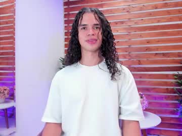 tom_cullen_ - Live Male Cam – Free Gay Cam Show