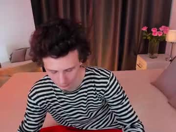 Tom_williamse, 19 years old, Take off t -shirt #18 #teen #twink #young #new [0 tokens remaining], webcam photo