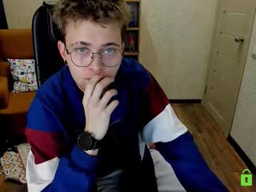 Tomas_norton, 19 years old, GOAL: show torso [20 tokens left] #new #trans #teen #young #tattoo, webcam photo