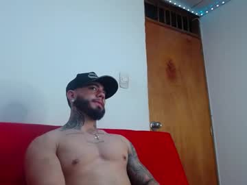 tommyblessd1 – Watch Him Jerk, Strip, & Show It All