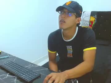 Tony_zac, completely naked #latina #18 #pvt #anal #feen [100 tokens remaining], webcam photo
