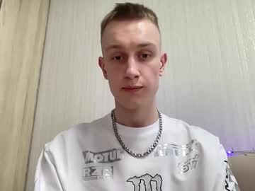 Travis_gracile, 21 years old, 2 day here - tell u about my horny fantasy in pm [20 tokens remaining] #dirtytalk #guy #bigdick #teen #new, webcam photo