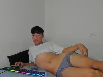 troystarlight - Live Male Cam – Free Gay Cam Show