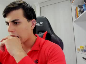 tylerhuntt__ - Live Male Cam – Free Gay Cam Show