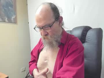 Uncle_hottiecb, Kiss me, kiss me, Uncle [5 tokens left] #mature, #new, #daddy, #bigballs, #smoke, webcam photo