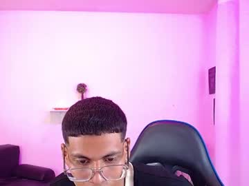 Valentino_08, 18 years old, I am New Guys 🍀 Goal: Bigcock and Naked 🥒👕 Check My /menu #18 #teen #cumshow #young #new #bigcock [157 tokens remaining], webcam photo