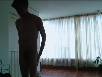 vamp_noah - Live Male Cam – Free Gay Cam Show