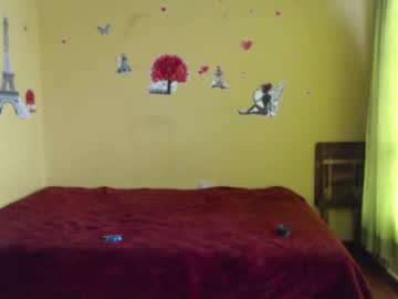 Violetsexhot999, 25 years old, GOAL: Show ass 😱🔥 [70 tokens remaining] 😈 fuck with mouth 🔥 #smoke #blowjob #party #new #c2c, webcam photo