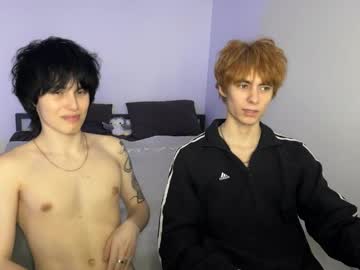 W1z1x, french kiss (3 min) #18 #new #young #twink [0 tokens remaining], webcam photo