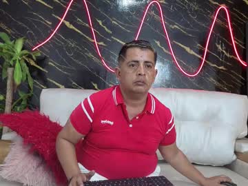 Walter_mature, WELCOME TO THE PALACE OG PLEARURE #amateur #mature #dick #ass #shaved, webcam photo