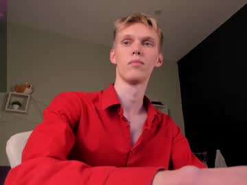 Webcamtrain, soft bdsm Goal: Slapp my face [137 tokens remaining] #bigdick #18 #bigcock #c2c #young, webcam photo