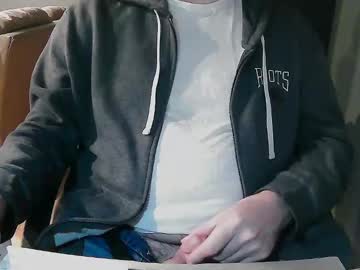Wellandwelland, Wellandwelland's room #new #bi #hairyman #smalldick #bigballs, webcam photo