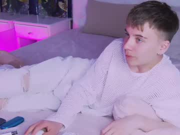 william_ross - Live Male Cam – Free Gay Cam Show