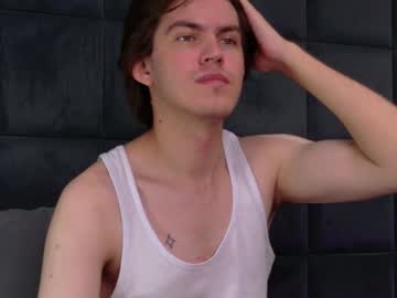 Williamgrante, 18 years old, come in - cum out Goal: First CUM today #cum #18 #skinny #young #feet, webcam photo