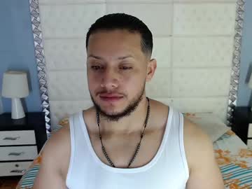 williamjhom_ - Live Male Cam – Free Gay Cam Show