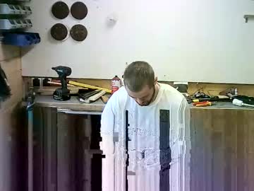 Wolf021221, welcome i´m New #bigdick #sexymuscles #bi #newmodel, webcam photo