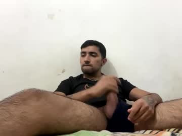 y0ungwithbrowndick – Live Performer