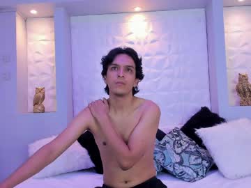yoiirchi - Live Male Cam – Free Gay Cam Show