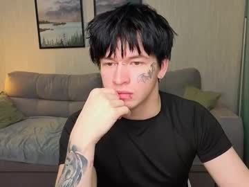 Yosh1k, 19 years old, GOAL: full naked [200 tokens remaining] Welcome to my room! #new #young #goth #atletic #cum, webcam photo