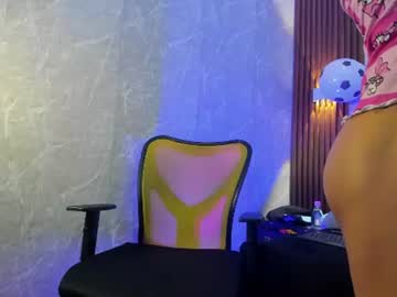 Your_kitty_boy, GOAL: oil in my ass [97 tokens remaining] Welcome to my room! #femboy #trans #new #18 #teen, webcam photo