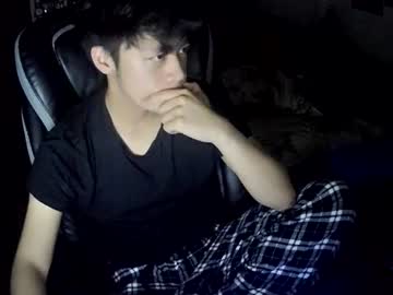 Zachhx0, 18 years old, chilling in bed #twink #teen #new #young #feet, webcam photo