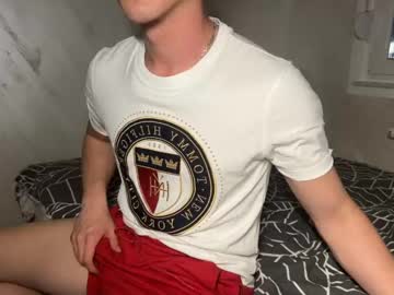 zeusdaaan - Live Male Cam – Free Gay Cam Show