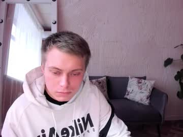 Zherealkrugi, 20 years old, Goal: ❤️T-shirt off #horny #feet #shy #new #sexy - Next Goal: ❤️Show Boxers💖, webcam photo