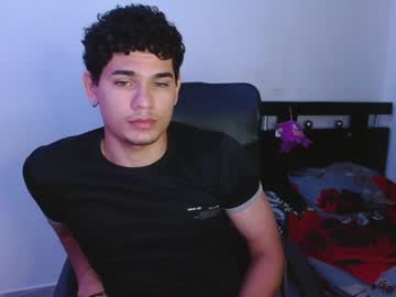 zyrosxk - Live Male Cam – Free Gay Cam Show